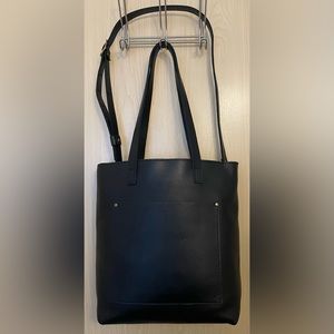 Black Zippered Crossbody Tote